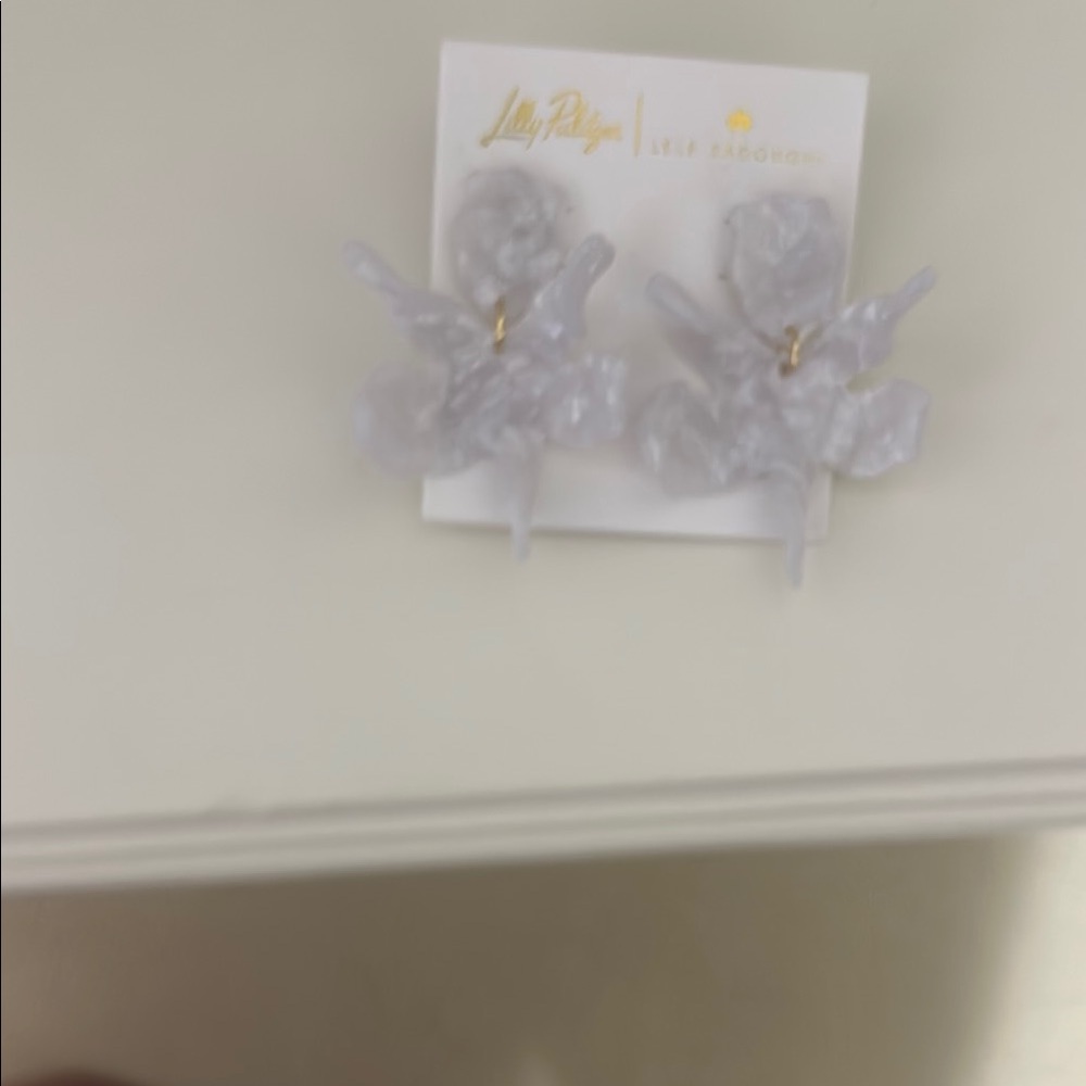 Lilly Pulitzer White Jewelry Statement Earrings